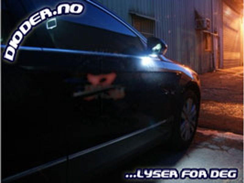 Golf 5, Jetta, Eos, Passat under speil ledlys